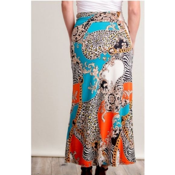 Animal Print Maxi Skirt - Picture 4 of 7